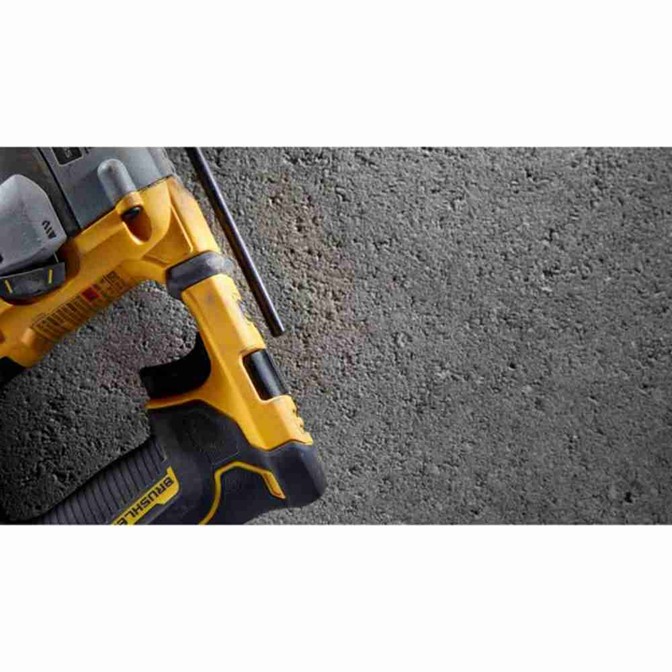 DEWALT 18V SDS-PLUS Rotary Hammer DCH172N 5