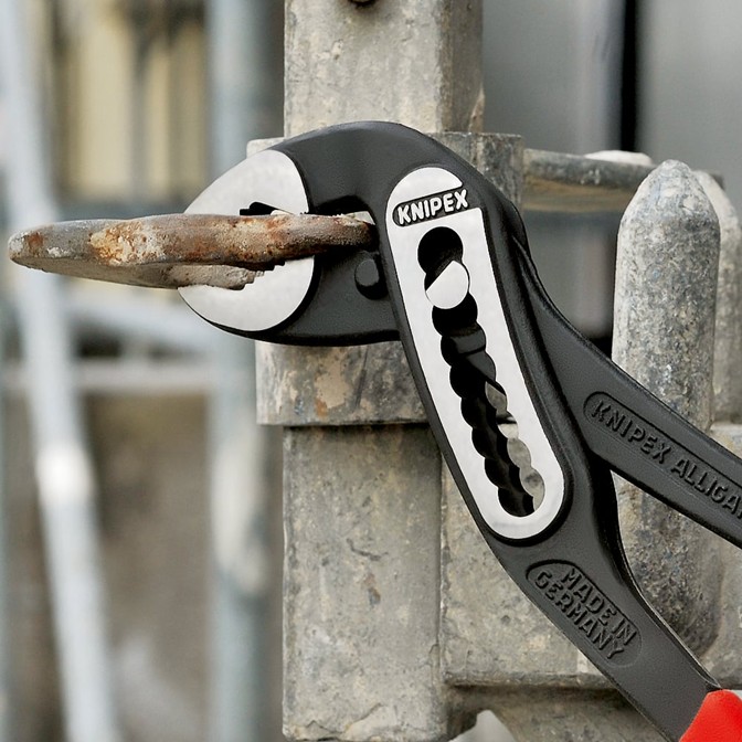 KNIPEX Alligator® Water Pump Pliers 2