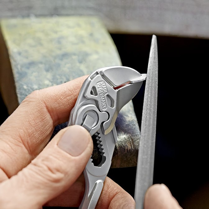 KNIPEX Water Pump Plier Wrench Chrome PVC 125mm 3