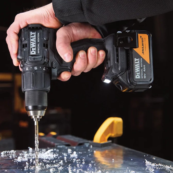DEWALT x McLaren 18V XR Hammer Drill Driver Kit 8