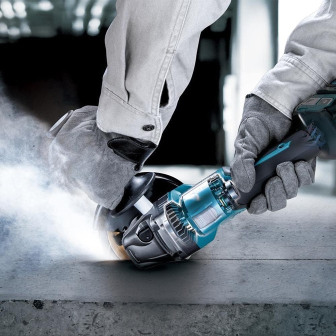 MAKITA 40V Cordless Angle Grinder 115mm GA022GZ 1
