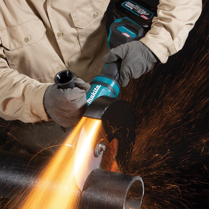 MAKITA 40V Cordless Angle Grinder 230mm GA038GZ 1