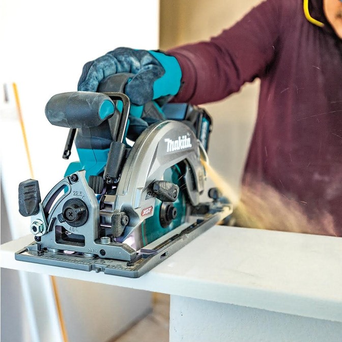 MAKITA 40V Cordless Circular Saw 165mm HS012GZ 5
