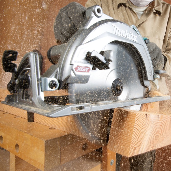 MAKITA 40V Cordless Circular Saw 260mm RS002GZ 5