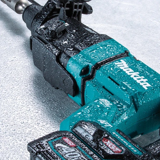 MAKITA 40V Cordless Combination Hammer 28mm HR007GZ 1