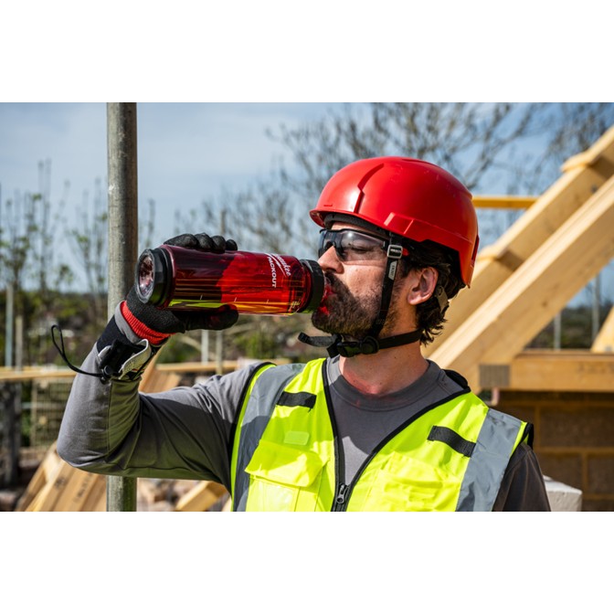 MILWAUKEE PACKOUT 740ml Plastic Bottle Red 1