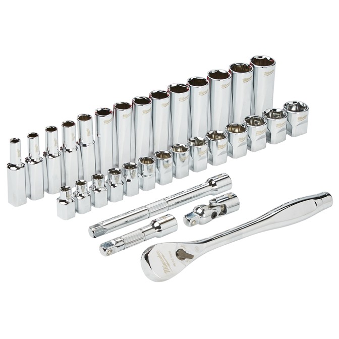 MILWAUKEE PACKOUT Ratchet & Socket Set 32-Piece 1