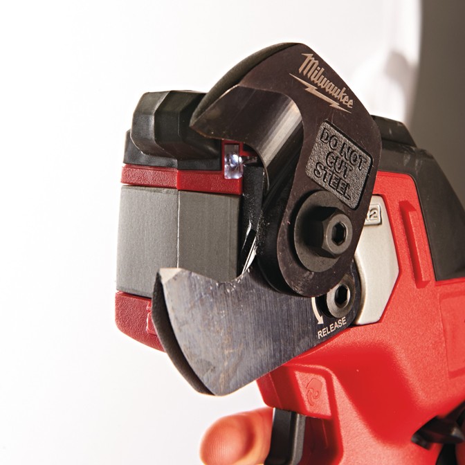 MILWAUKEE M12 Cable Cutter 2
