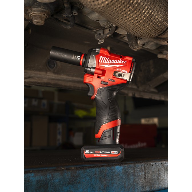 MILWAUKEE M12 FUEL Cordless Impact Wrench M12 FCIWF38G3-0 6