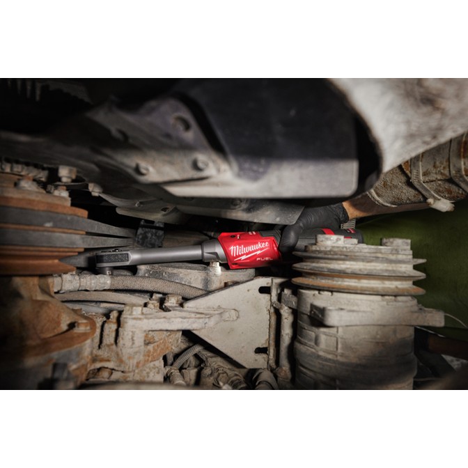 MILWAUKEE M12 FUEL Cordless Pass-Through Ratchet 6