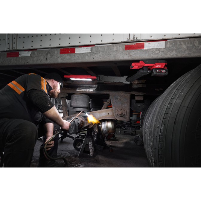 MILWAUKEE M18 Cordless Area Boom Light 9