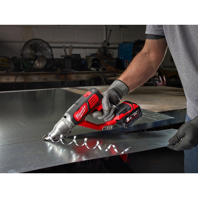 MILWAUKEE M18 Cordless Metal Shear 6
