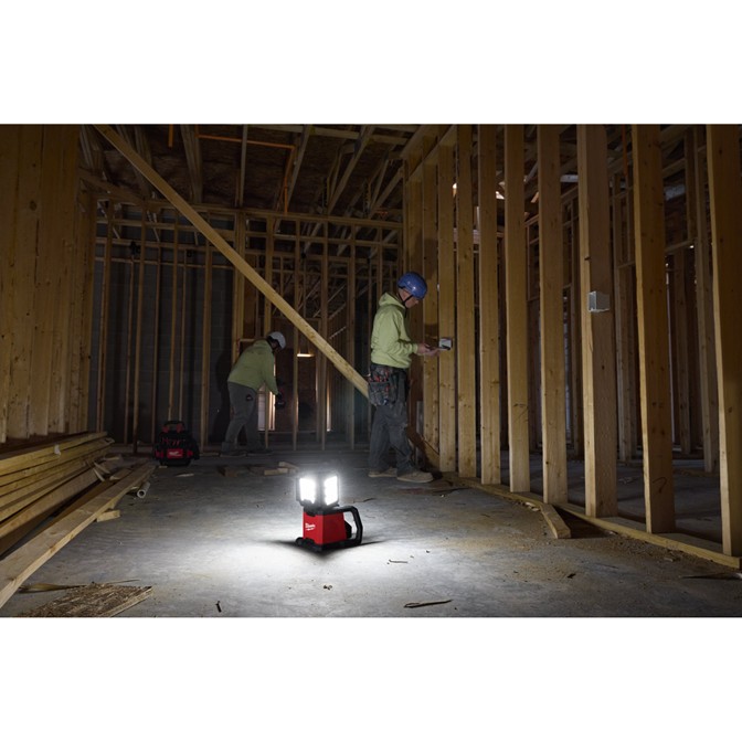MILWAUKEE M18 Cordless Multi-Directional Task Light 9