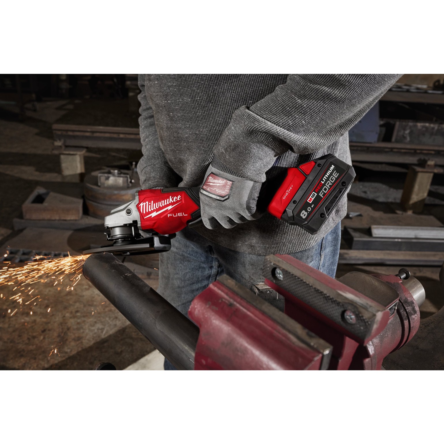 MILWAUKEE M18 FORGE Battery Pack 8.0 Ah 2