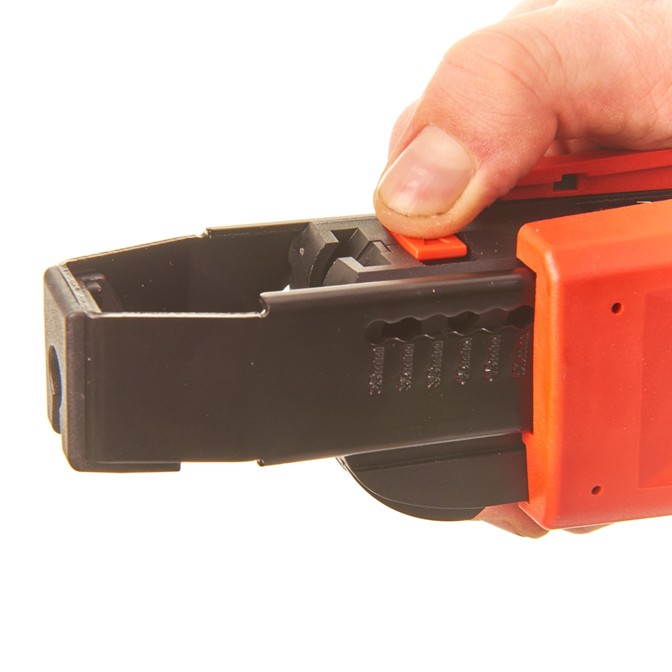 MILWAUKEE M18 FUEL Cordless Screw Gun 3