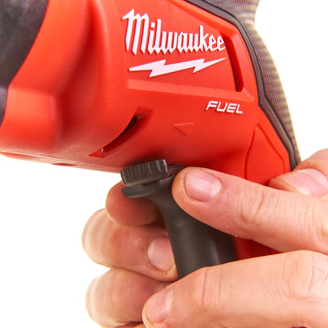 MILWAUKEE M18 FUEL Cordless Screw Gun 4