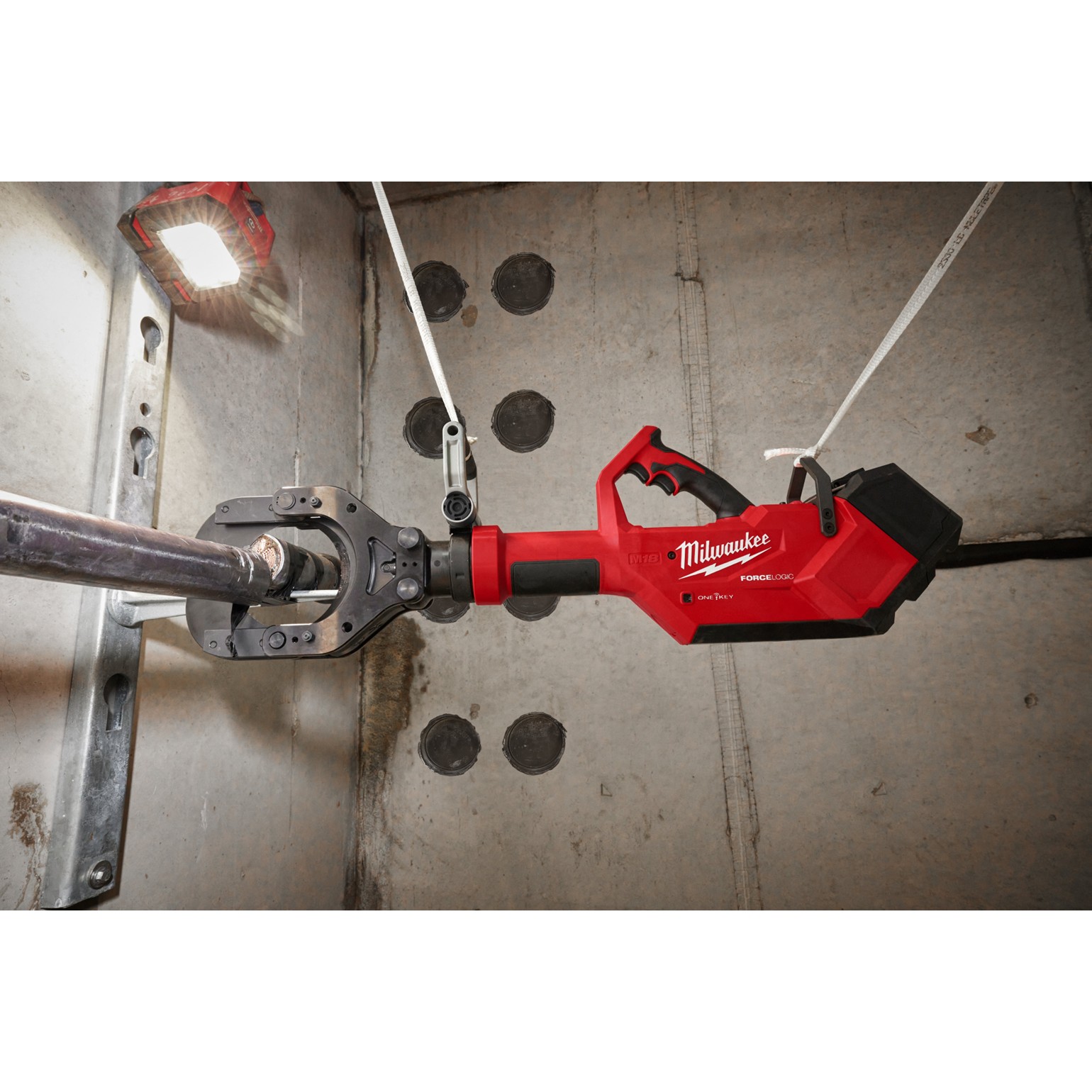 MILWAUKEE M18 Hydraulic Safety Cable Cutter Kit 125mm 5